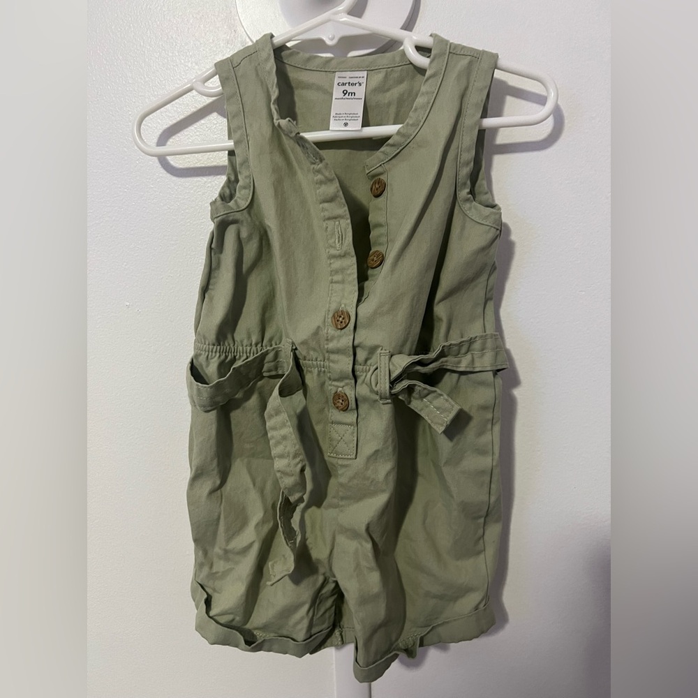Carters babygirl green romper